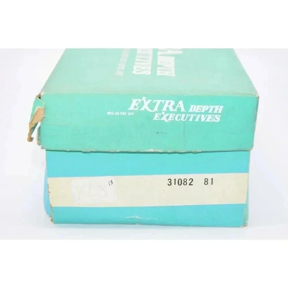 P.W. MINOR Extra Depth Executives Brown Neoprene